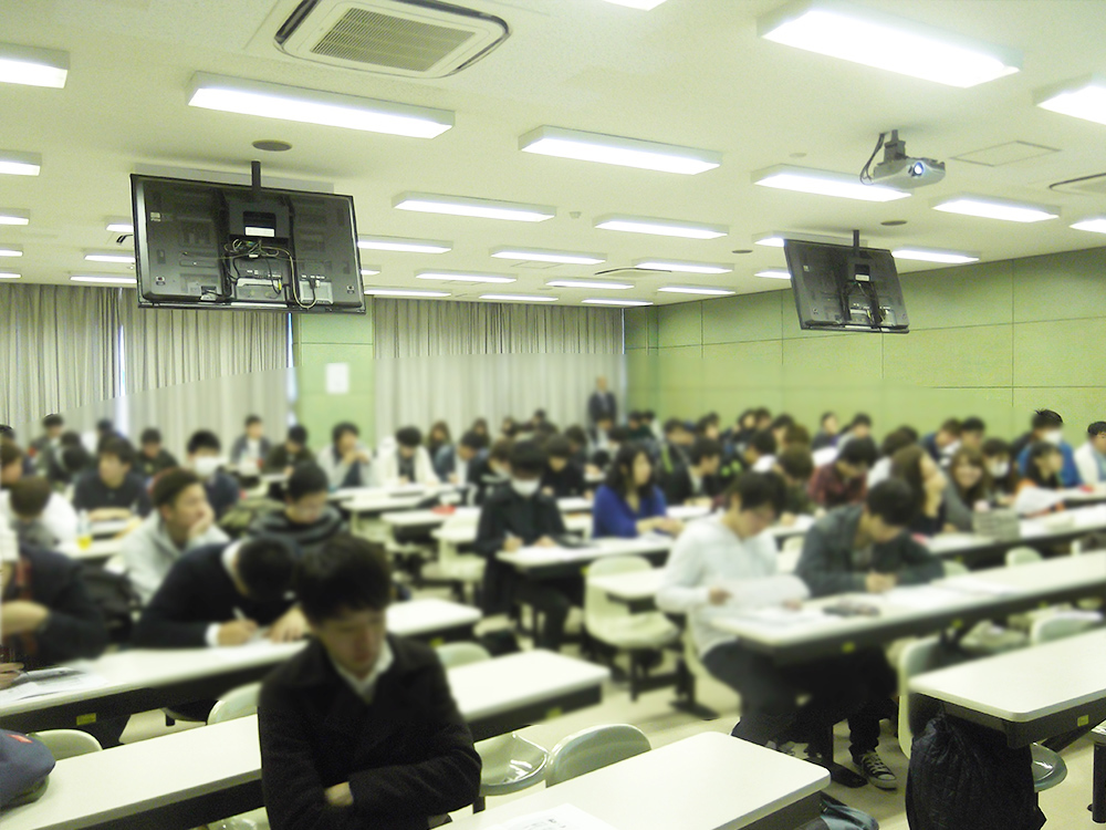 東京国際大学にて講義をしました